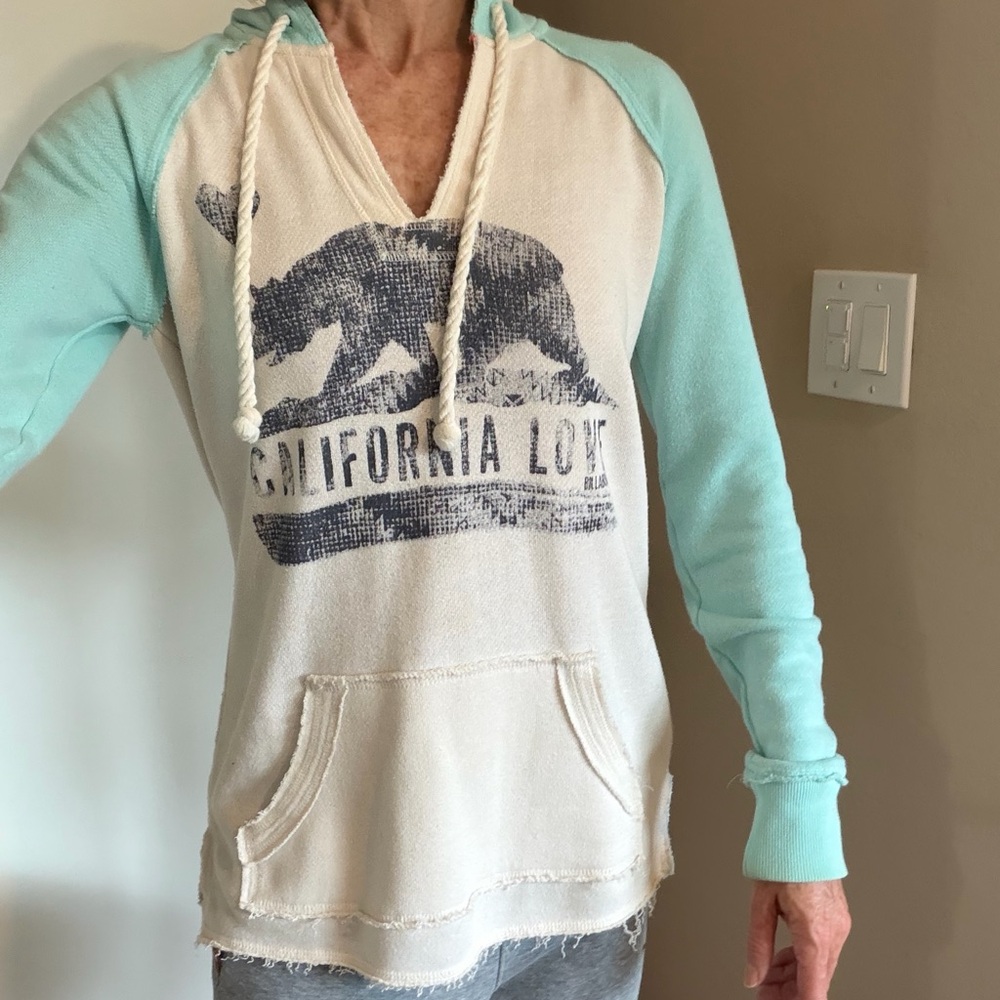 Billabong California Love Hoodie - Cream and Blue